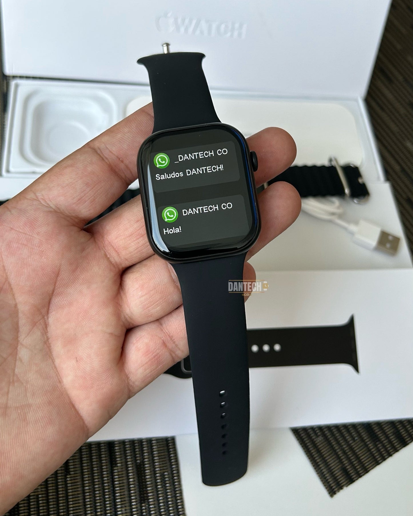Smartwatch Series 10 enciende con la manzana 🍏
