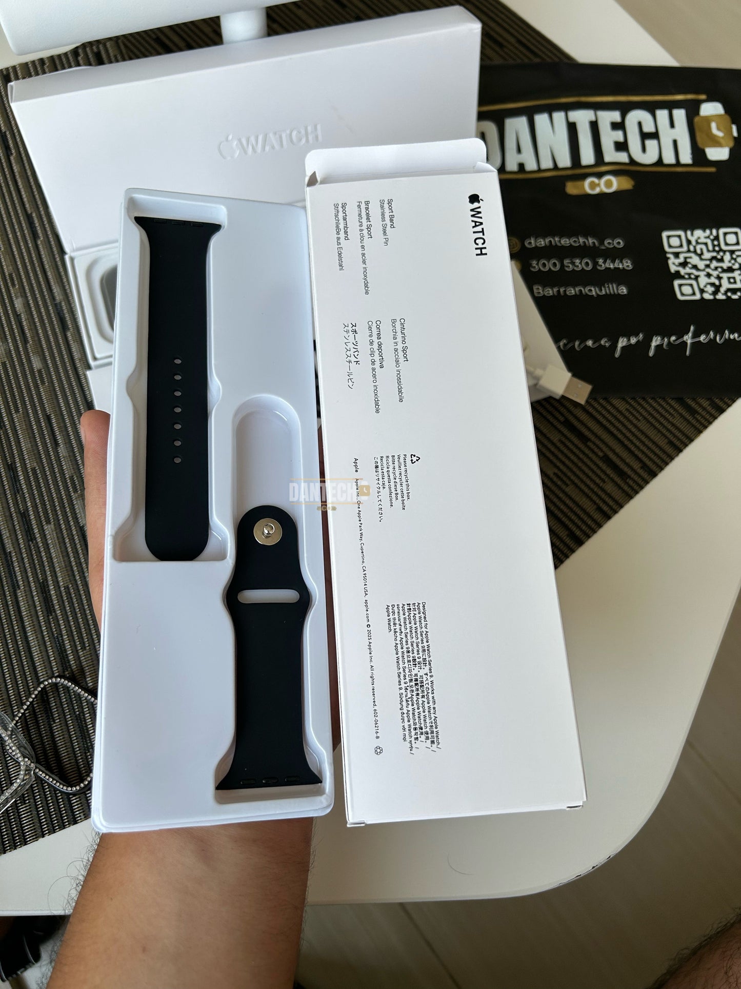 Smartwatch Series 10 enciende con la manzana 🍏