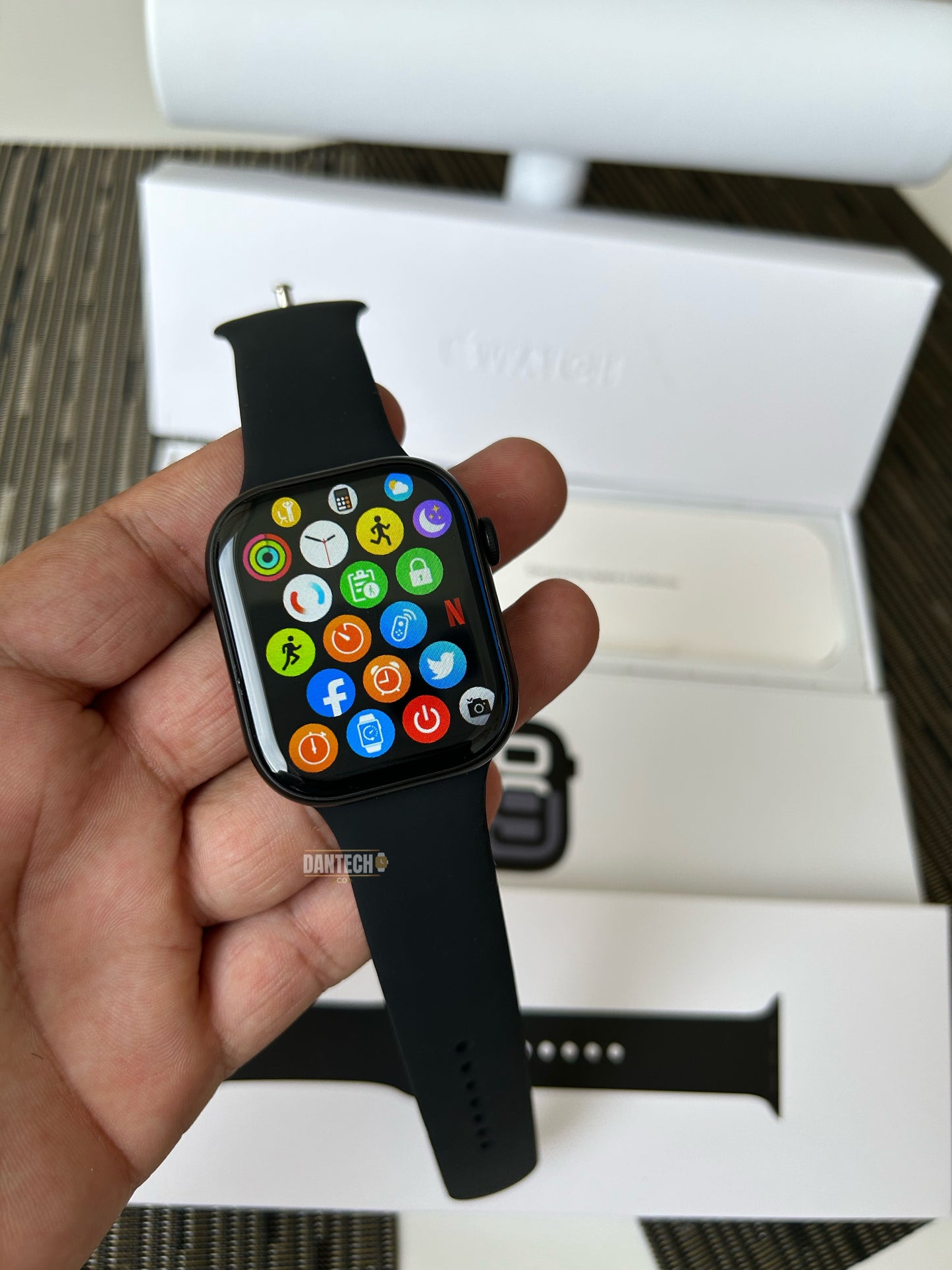 Smartwatch Series 10 enciende con la manzana 🍏