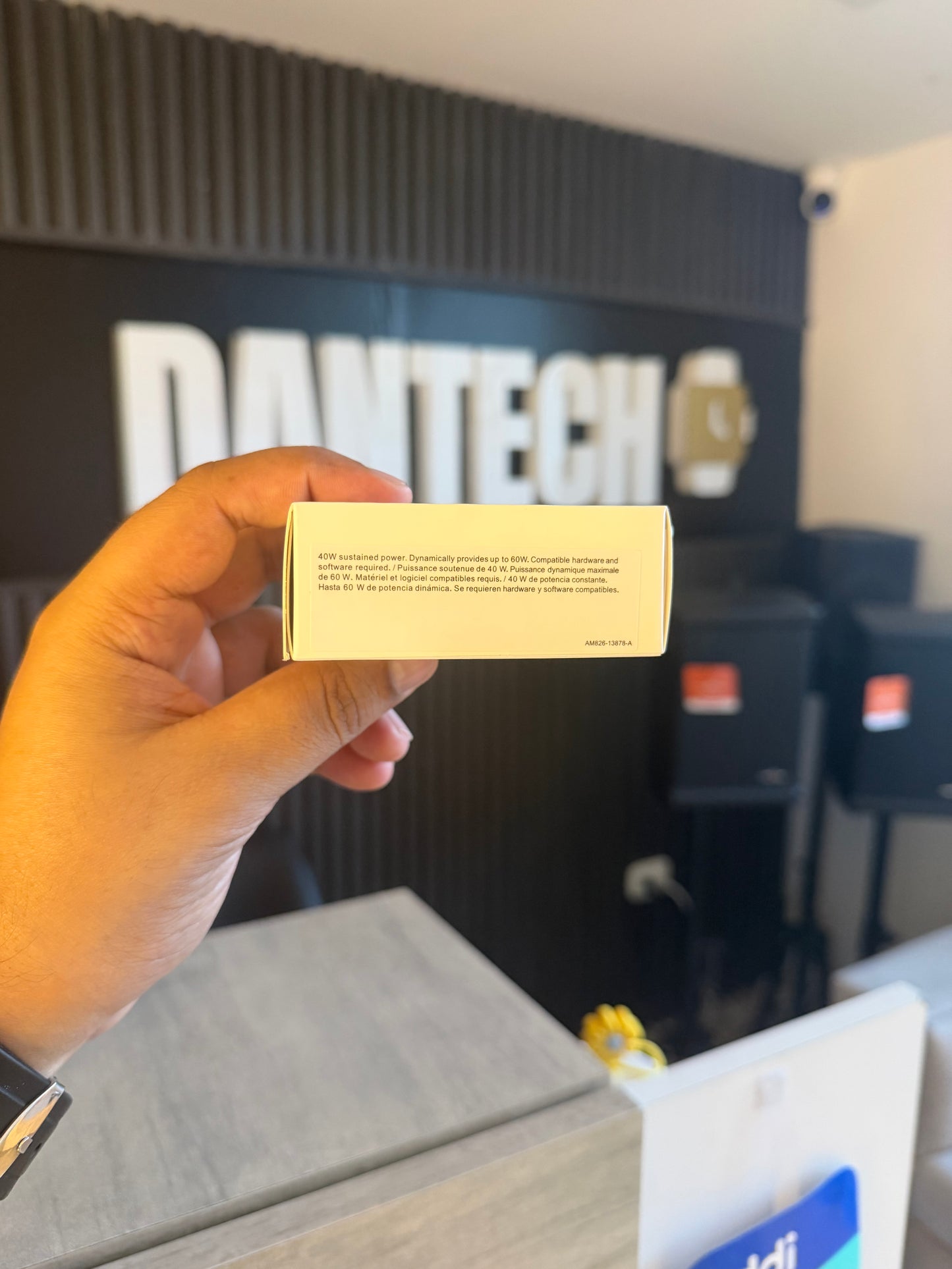 Adaptador de corriente dinámico 40w (máximo 60w) original