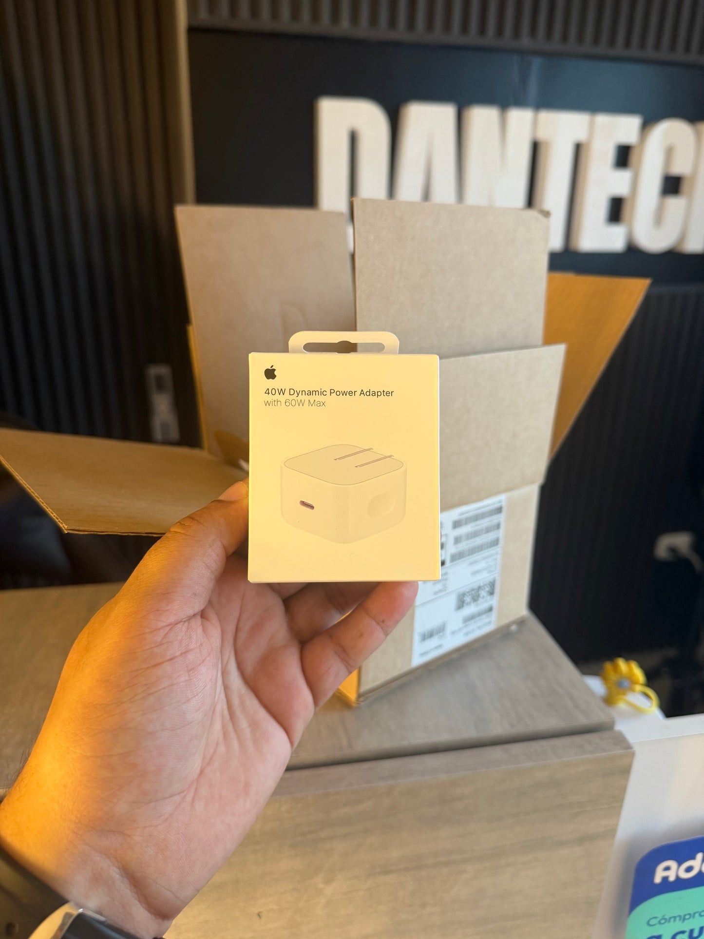 Adaptador de corriente dinámico 40w (máximo 60w) original