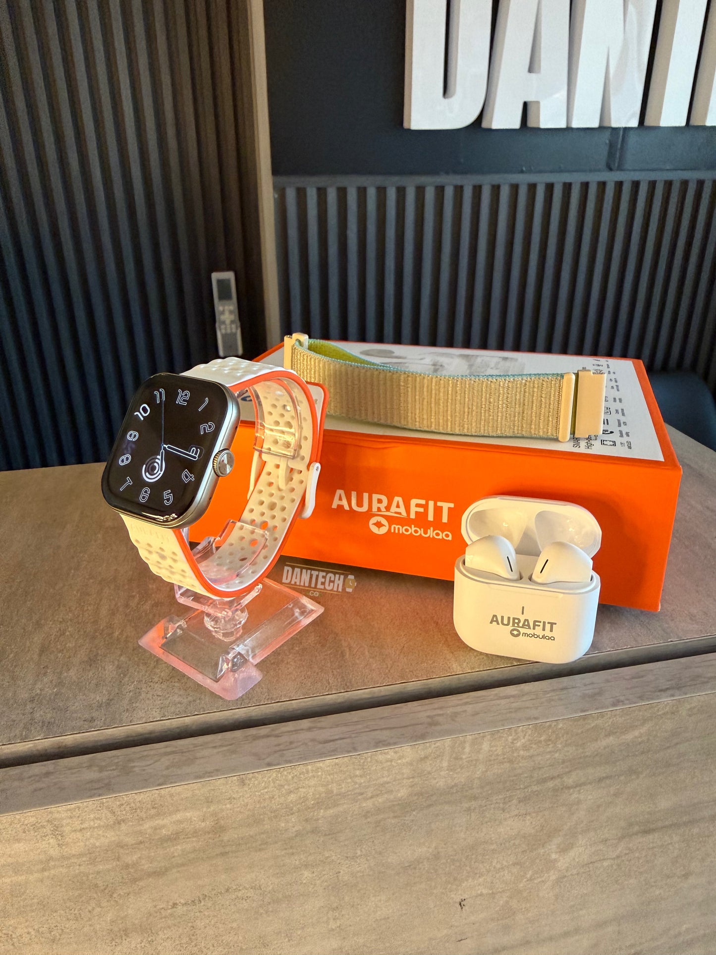 Combo Aura (Smartwatch sumergible 💦 + Audífonos 🎧 )
