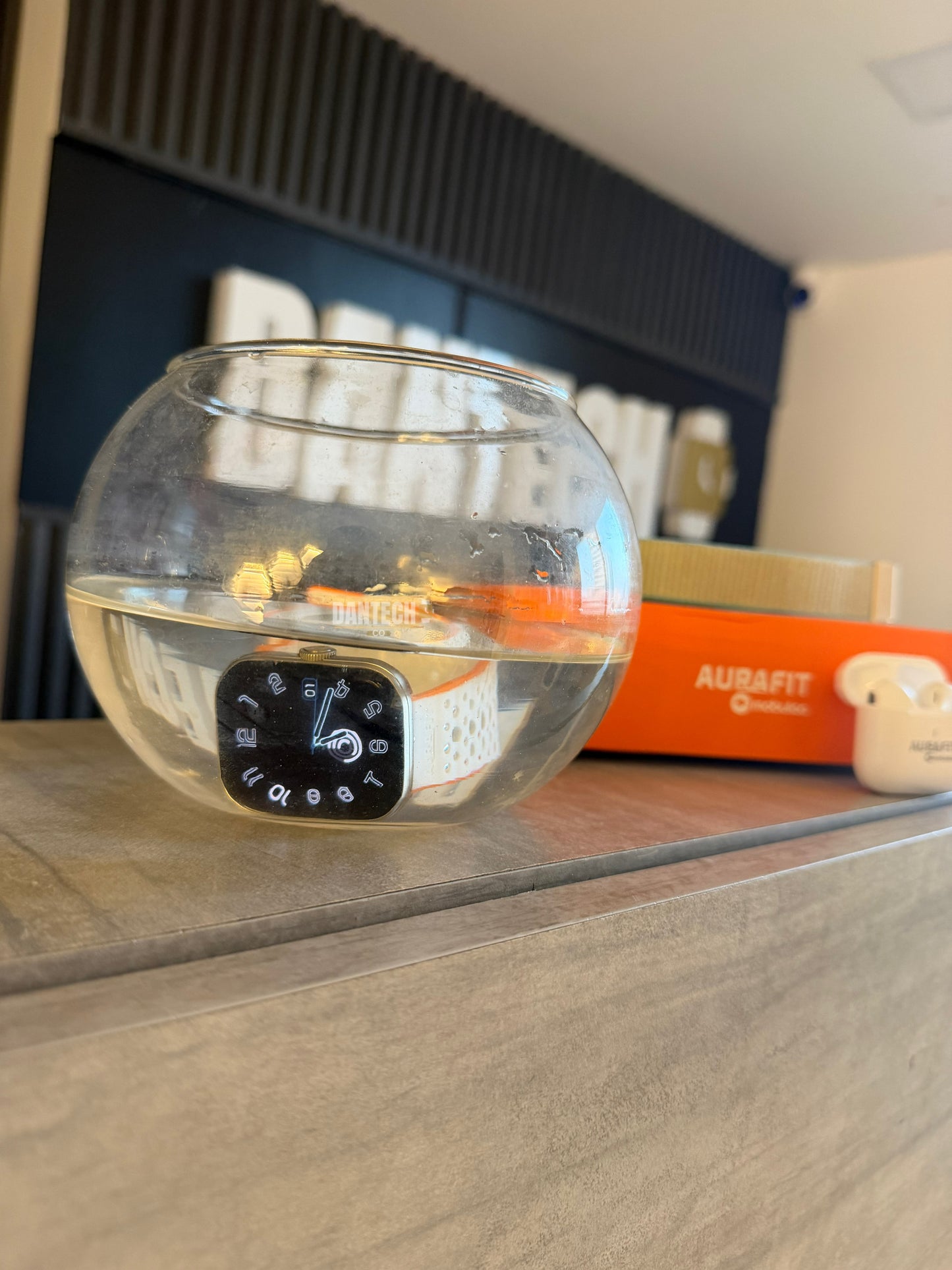 Combo Aura (Smartwatch sumergible 💦 + Audífonos 🎧 )